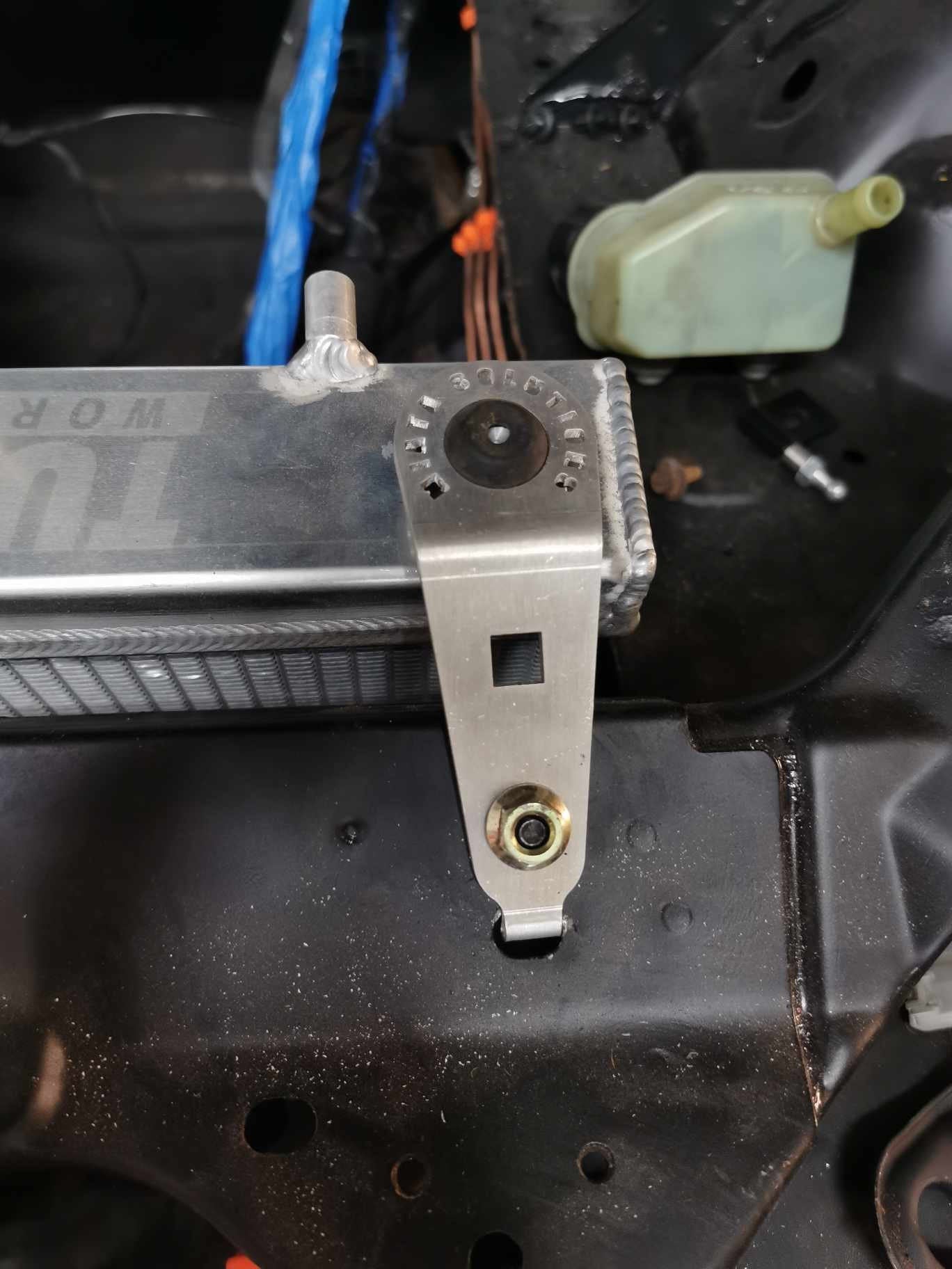 Mocowanie chłodnicy do  Mazda mx5 nb/nbfl